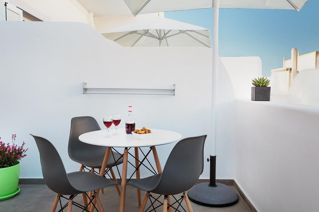 Mirto'S Studios Fira (Santorini) Exterior foto